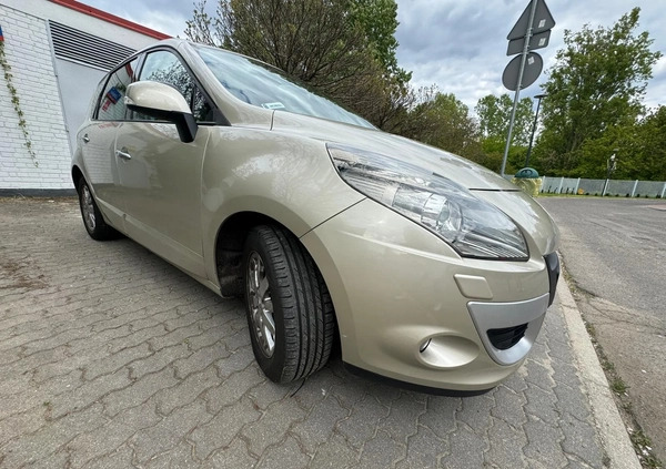 Renault Scenic cena 27000 przebieg: 95140, rok produkcji 2009 z Warszawa małe 137